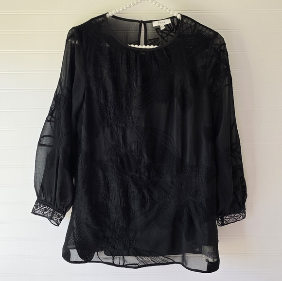 NWT Reiss Rosie Lace Top in Black 0 - Picture 3 of 12